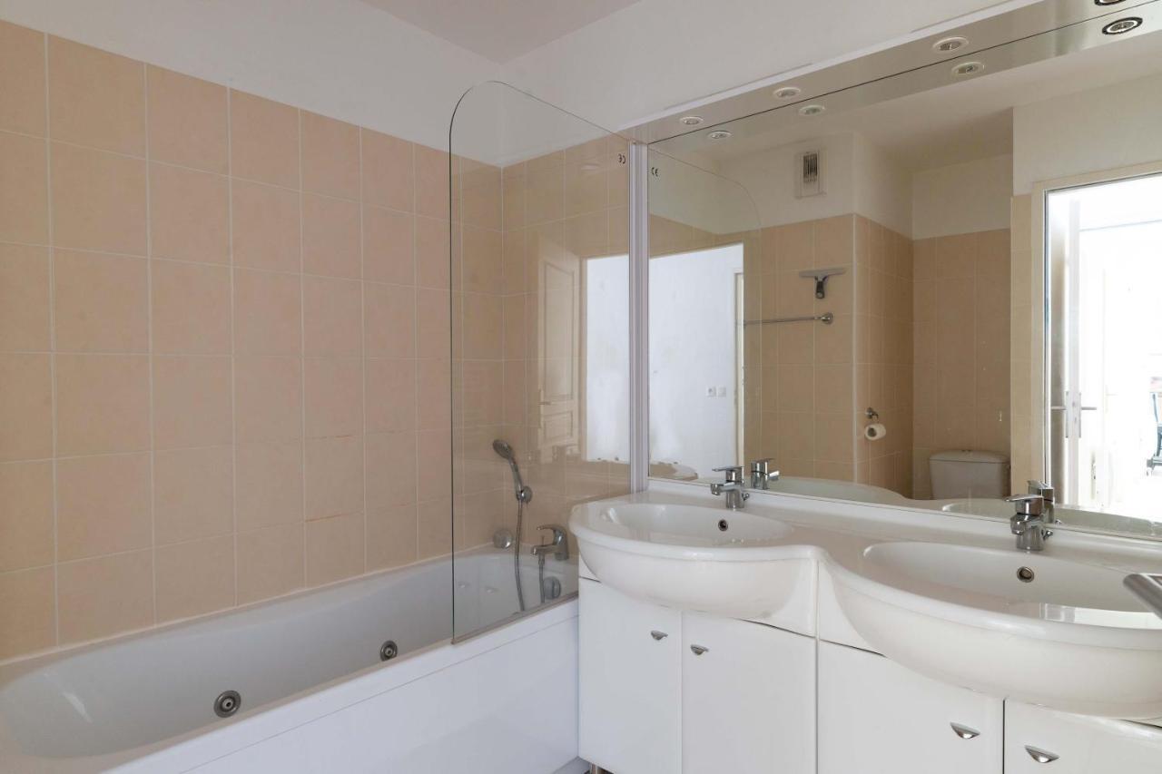 Superbe Appartement En Hyper Centre, Proche Plage 阿卡雄 外观 照片